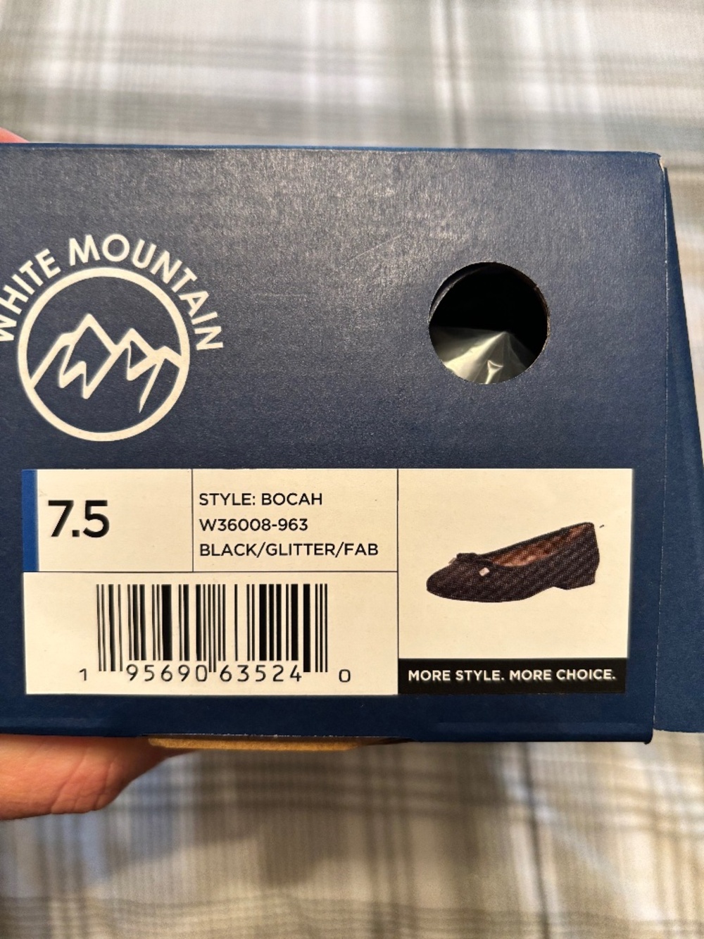 Women’s flats White Mountain Bocah 7.5